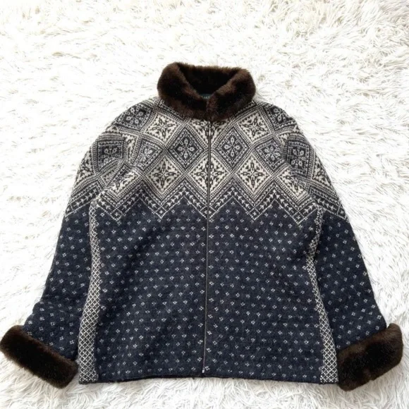 Ralph Lauren Navy and Cream Fair Isle Zip Jacket with Faux Fur Trim - Picture 11 of 16